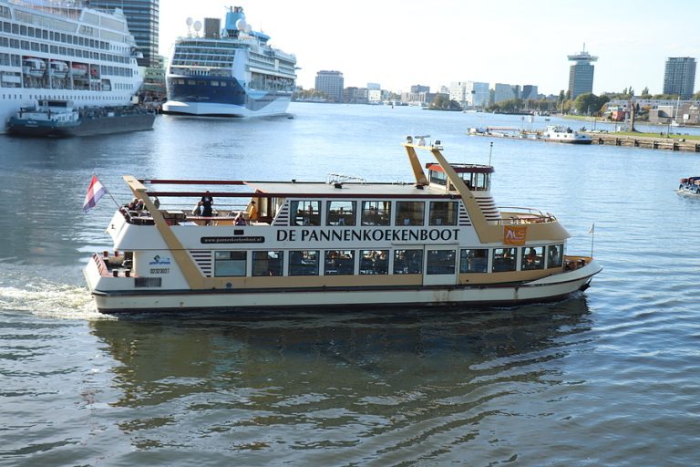 Eet je buikje rond tijdens de pannenkoekencruise door Amsterdam Eet je buikje rond tijdens de pannenkoekencruise door Amsterdam